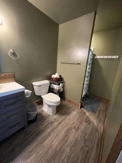 Parkway Yellowstone Guest House Room #1 Gardiner Exteriör bild