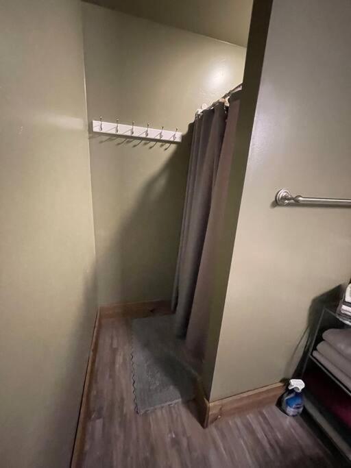 Parkway Yellowstone Guest House Room #1 Gardiner Exteriör bild