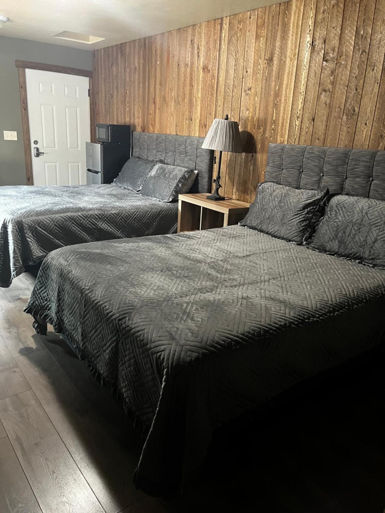 Parkway Yellowstone Guest House Room #1 Gardiner Exteriör bild